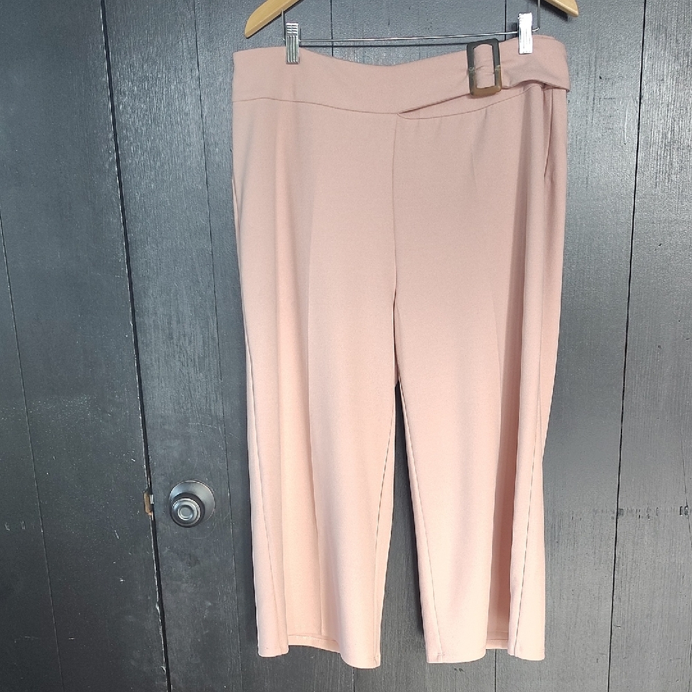 🩷 Nina Leonard Wide Leg Capri Cropped Dress Pants. 1X